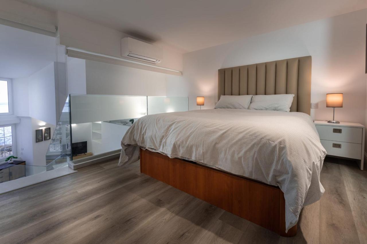 Beachfront Maisonette Gibraltar Exterior photo